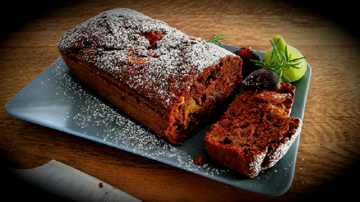 plumcacke cioccolato e fichi, cuoredicioccolato,chocolate plum cake with figs and rosemary